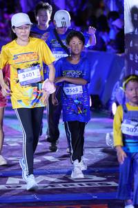 BIB: 3691, 3401, 3568, 307
                            <button type="button" onclick="openModal(26226306)" class="btn btn-primary btn-sm float-right btn-popup" data-toggle="modal" data-target=".modal-high-quality">
                        <i class="fas fa-shopping-cart"></i> Add to Cart
                    </button>
                                            <button type="button" onclick="isThisMe(26226306, true)" class="btn btn-success btn-sm float-right btn-popup btn-isme hidden" data-toggle="tooltip" data-placement="bottom" title="นี่คือรูปของคุณใช่ไหม คลิกที่นี่เพื่อเอาเข้าอัลบั้ม">
                        <i class="fas fa-plus"></i> Add to album
                    </button>
                    <button type="button" onclick="isThisMe(26226306, false)" class="btn btn-warning btn-sm float-right btn-popup btn-isnotme hidden">
                        <i class="fas fa-ban"></i> Remove from album
                    </button>